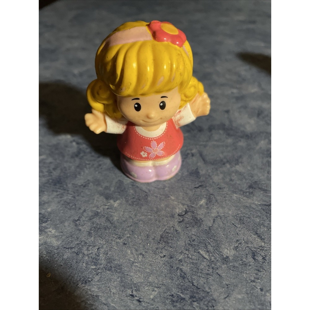 Fisher Price Little People BLONDE GIRL SISTER Dollhouse Family Home House
